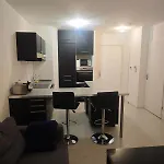 Paris With Bedroom * 庞坦